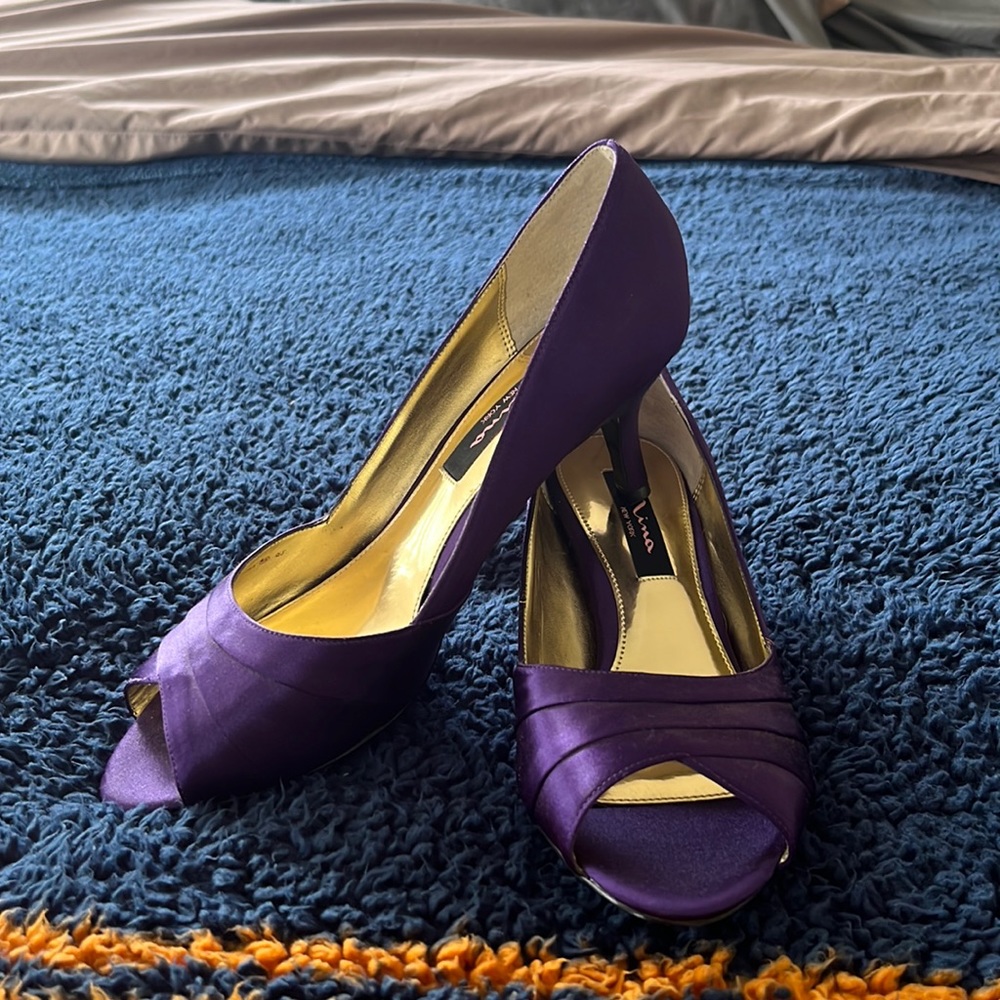 Nina heels size 8.5